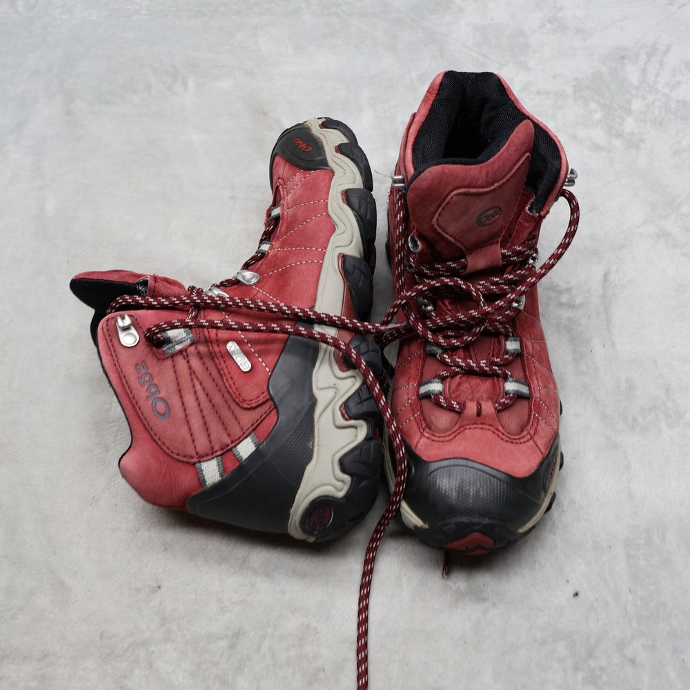 Oboz Womens 8 Hiking Boots Red Leather Bridger Mid Waterproof Trekking 22102R